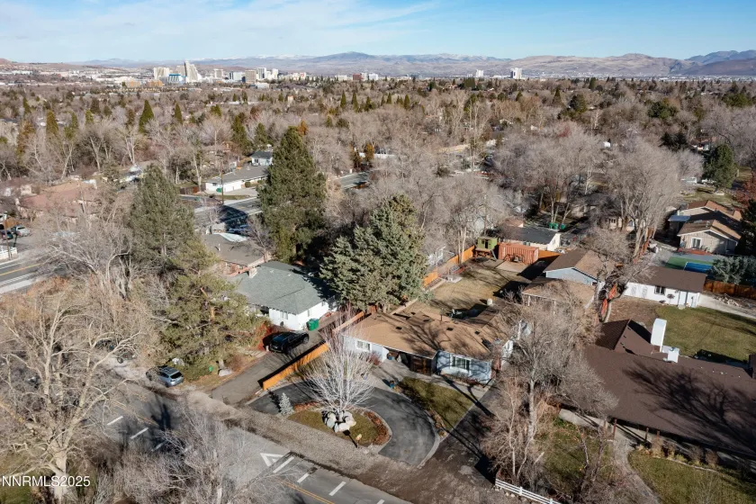 1750 Alexander Hamilton, Reno, Nevada 89509, 3 Bedrooms Bedrooms, ,3 BathroomsBathrooms,Residential,Residential,Alexander Hamilton,260000207