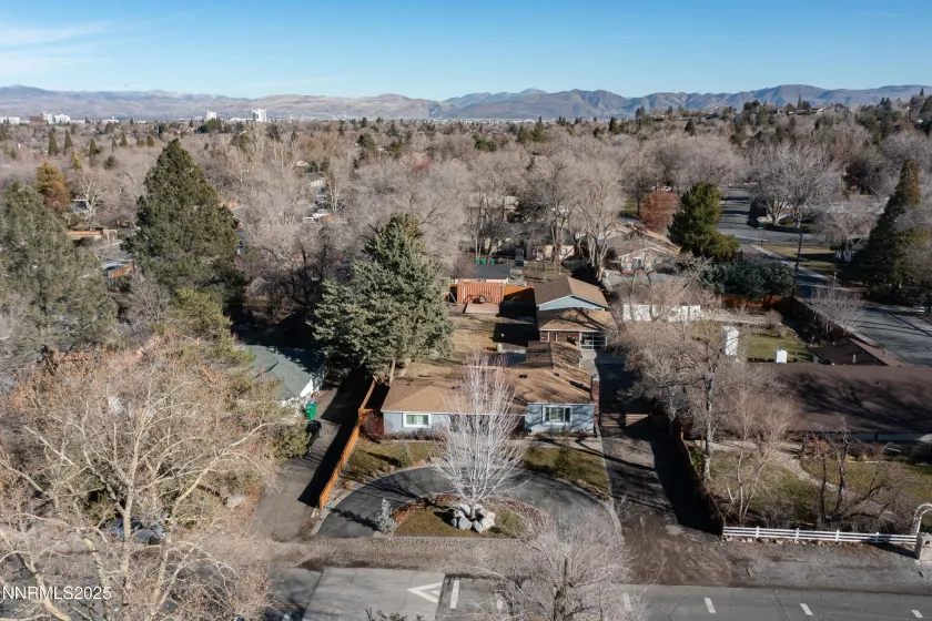 1750 Alexander Hamilton, Reno, Nevada 89509, 3 Bedrooms Bedrooms, ,3 BathroomsBathrooms,Residential,Residential,Alexander Hamilton,260000207