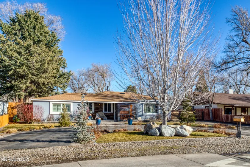 1750 Alexander Hamilton, Reno, Nevada 89509, 3 Bedrooms Bedrooms, ,3 BathroomsBathrooms,Residential,Residential,Alexander Hamilton,260000207