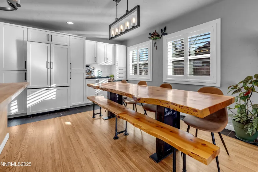 1750 Alexander Hamilton, Reno, Nevada 89509, 3 Bedrooms Bedrooms, ,3 BathroomsBathrooms,Residential,Residential,Alexander Hamilton,260000207