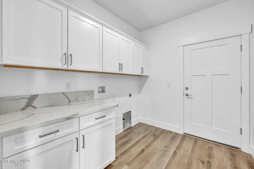 911 Saltbrush, Dayton, Nevada 89403, 3 Bedrooms Bedrooms, ,2 BathroomsBathrooms,Residential,Residential,Saltbrush,260000210