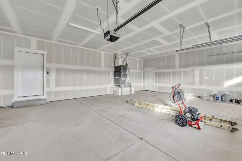 911 Saltbrush, Dayton, Nevada 89403, 3 Bedrooms Bedrooms, ,2 BathroomsBathrooms,Residential,Residential,Saltbrush,260000210