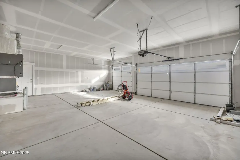 911 Saltbrush, Dayton, Nevada 89403, 3 Bedrooms Bedrooms, ,2 BathroomsBathrooms,Residential,Residential,Saltbrush,260000210