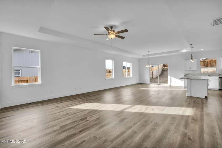 911 Saltbrush, Dayton, Nevada 89403, 3 Bedrooms Bedrooms, ,2 BathroomsBathrooms,Residential,Residential,Saltbrush,260000210