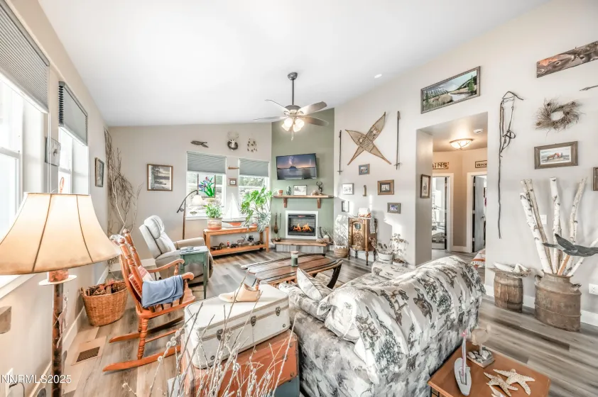 2486 Cartwright, Reno, Nevada 89521, 3 Bedrooms Bedrooms, ,2 BathroomsBathrooms,Residential,Residential,Cartwright,260000212