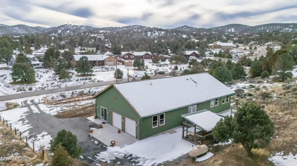 2486 Cartwright, Reno, Nevada 89521, 3 Bedrooms Bedrooms, ,2 BathroomsBathrooms,Residential,Residential,Cartwright,260000212