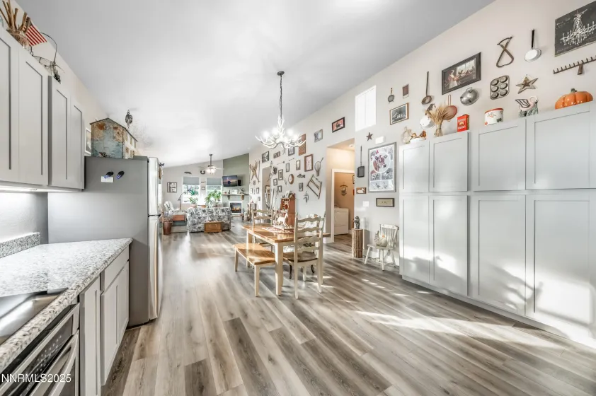 2486 Cartwright, Reno, Nevada 89521, 3 Bedrooms Bedrooms, ,2 BathroomsBathrooms,Residential,Residential,Cartwright,260000212