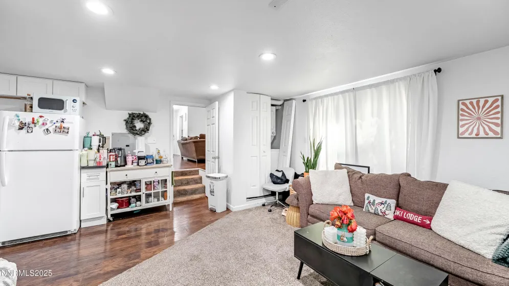 1510 Majestic, Reno, Nevada 89503, 5 Bedrooms Bedrooms, ,4 BathroomsBathrooms,Residential,Residential,Majestic,250055479