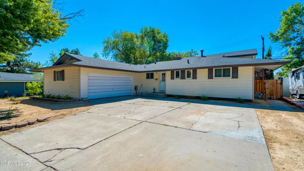 1510 Majestic, Reno, Nevada 89503, 5 Bedrooms Bedrooms, ,4 BathroomsBathrooms,Residential,Residential,Majestic,250055479