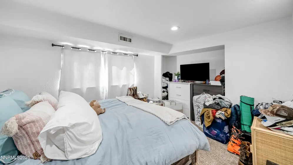 1510 Majestic, Reno, Nevada 89503, 5 Bedrooms Bedrooms, ,4 BathroomsBathrooms,Residential,Residential,Majestic,250055479