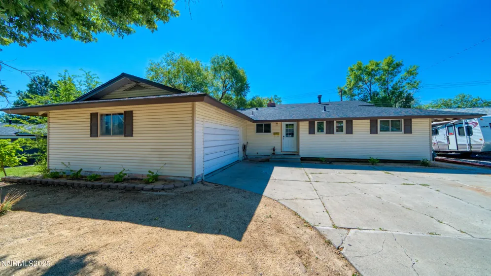 1510 Majestic, Reno, Nevada 89503, 5 Bedrooms Bedrooms, ,4 BathroomsBathrooms,Residential,Residential,Majestic,250055479