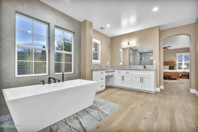 2965 Roundrock, Reno, Nevada 89511, 5 Bedrooms Bedrooms, ,4 BathroomsBathrooms,Residential,Residential,Roundrock,250050103