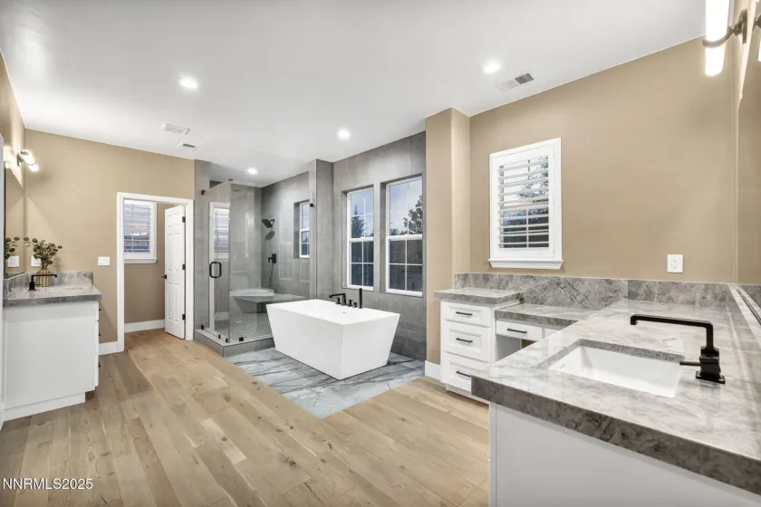 2965 Roundrock, Reno, Nevada 89511, 5 Bedrooms Bedrooms, ,4 BathroomsBathrooms,Residential,Residential,Roundrock,250050103