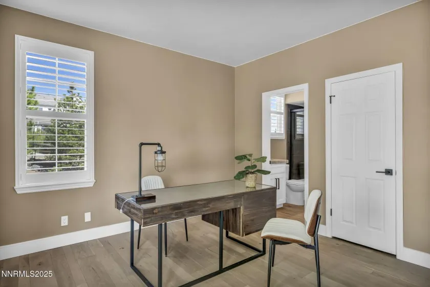 2965 Roundrock, Reno, Nevada 89511, 5 Bedrooms Bedrooms, ,4 BathroomsBathrooms,Residential,Residential,Roundrock,250050103