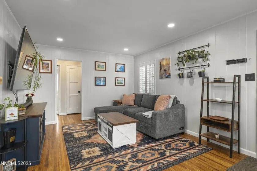 1920 Bonneville, Reno, Nevada 89503, 3 Bedrooms Bedrooms, ,1 BathroomBathrooms,Residential,Residential,Bonneville,260000222