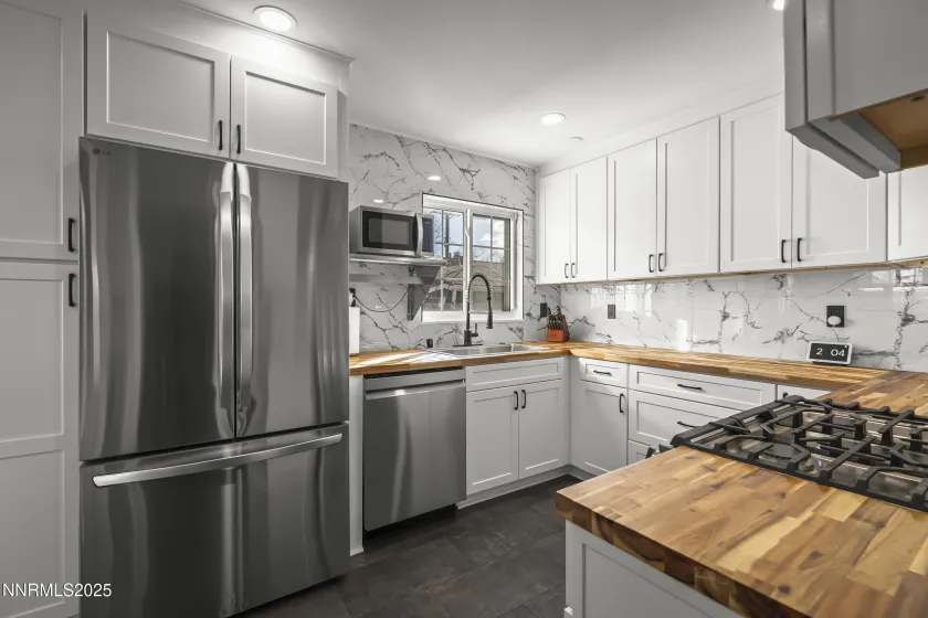 1920 Bonneville, Reno, Nevada 89503, 3 Bedrooms Bedrooms, ,1 BathroomBathrooms,Residential,Residential,Bonneville,260000222