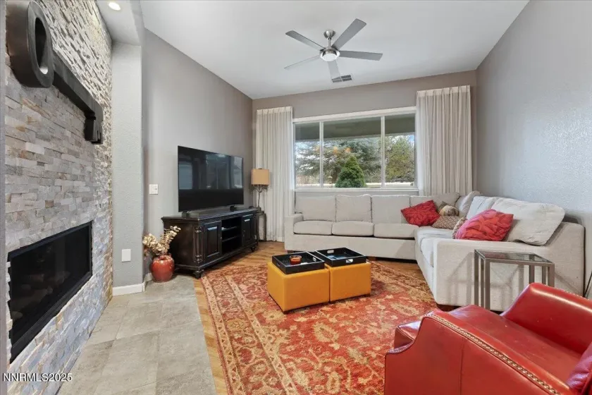 9900 Wilbur May, Reno, Nevada 89521, 3 Bedrooms Bedrooms, ,2 BathroomsBathrooms,Residential,Residential,Wilbur May,260000224