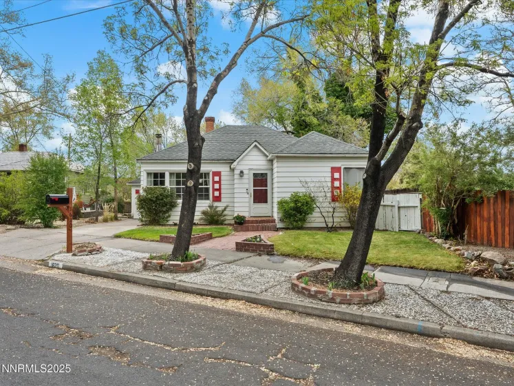 1620 The Strand, Reno, Nevada 89503, 2 Bedrooms Bedrooms, ,1 BathroomBathrooms,Residential,Residential,The Strand,260000223