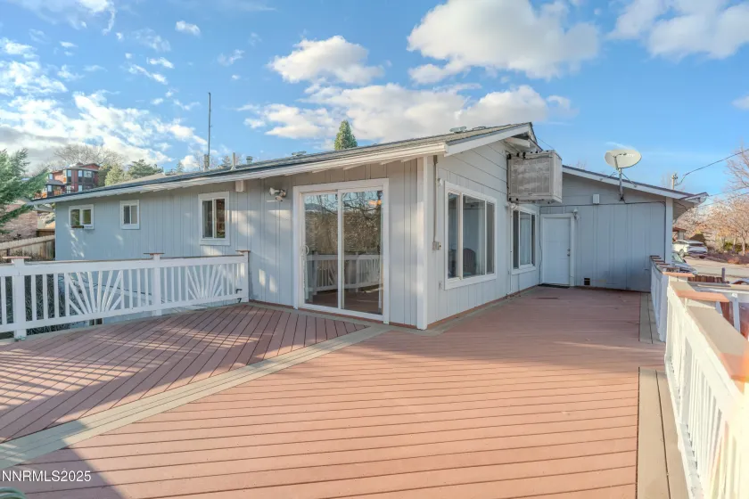 2668 Rodney, Reno, Nevada 89509, 5 Bedrooms Bedrooms, ,3 BathroomsBathrooms,Residential,Residential,Rodney,260000225