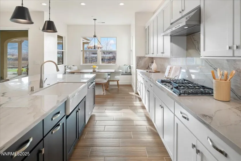 2330 Blushing Rock, Reno, Nevada 89521, 4 Bedrooms Bedrooms, ,5 BathroomsBathrooms,Residential,Residential,Blushing Rock,260000226