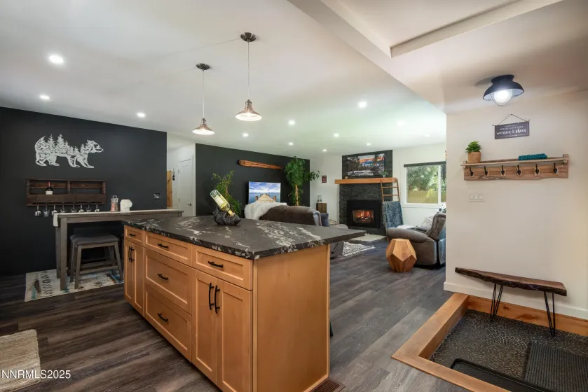 173 Cottonwood, Stateline, Nevada 89449, 3 Bedrooms Bedrooms, ,2 BathroomsBathrooms,Residential,Residential,Cottonwood,260000236