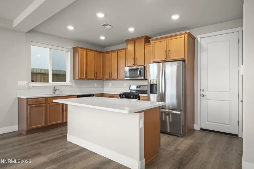 7726 Enclave Key Rd, Reno, Nevada 89506, 4 Bedrooms Bedrooms, ,3 BathroomsBathrooms,Residential,Residential,Enclave Key Rd,260000237