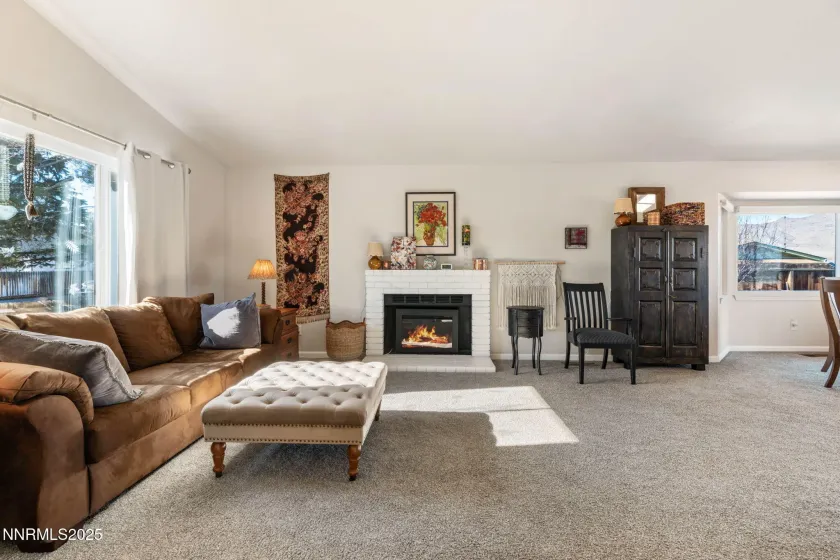 177 River Village, Dayton, Nevada 89403, 3 Bedrooms Bedrooms, ,2 BathroomsBathrooms,Residential,Residential,River Village,260000238