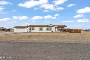 545 Joel, Fallon, Nevada 89406, 3 Bedrooms Bedrooms, ,2 BathroomsBathrooms,Residential,Residential,Joel,260000240