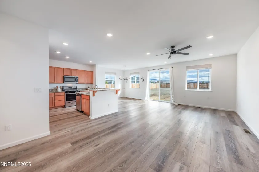 10376 Penasquitos, Spanish Springs, Nevada 89441, 4 Bedrooms Bedrooms, ,3 BathroomsBathrooms,Residential,Residential,Penasquitos,260000241