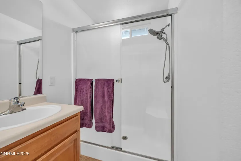 10060 Eagle Greens, Reno, Nevada 89521, 3 Bedrooms Bedrooms, ,3 BathroomsBathrooms,Residential,Residential,Eagle Greens,260000245