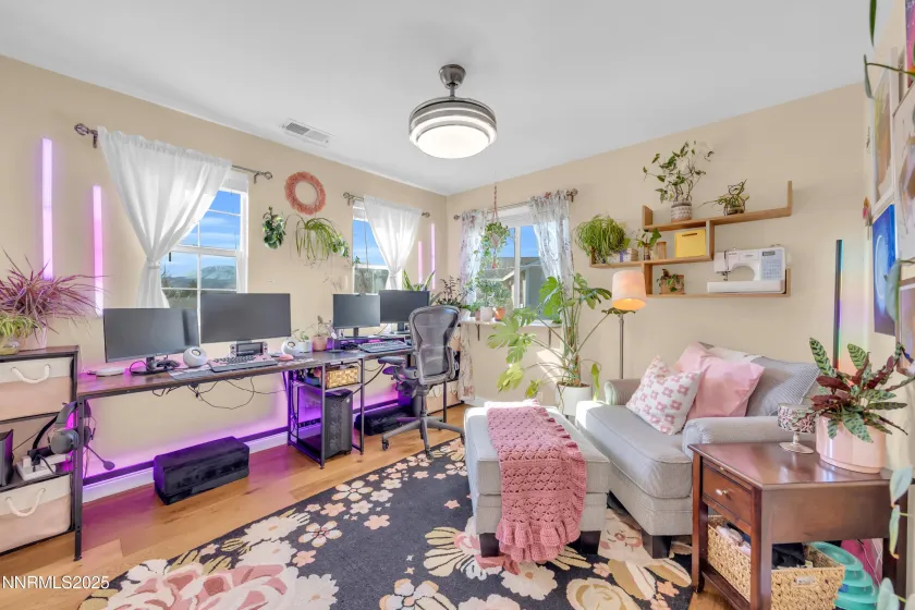 10060 Eagle Greens, Reno, Nevada 89521, 3 Bedrooms Bedrooms, ,3 BathroomsBathrooms,Residential,Residential,Eagle Greens,260000245