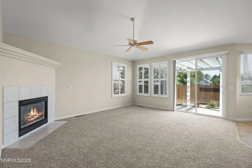 1850 Almonte, Sparks, Nevada 89436, 4 Bedrooms Bedrooms, ,2 BathroomsBathrooms,Residential,Residential,Almonte,260000243