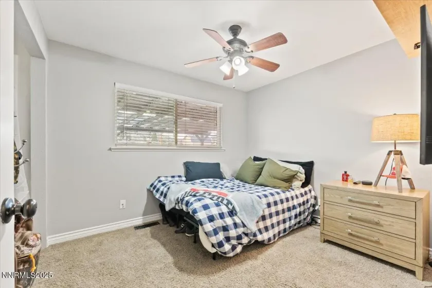 5490 Dolores, Sparks, Nevada 89436, 3 Bedrooms Bedrooms, ,2 BathroomsBathrooms,Residential,Residential,Dolores,260000246