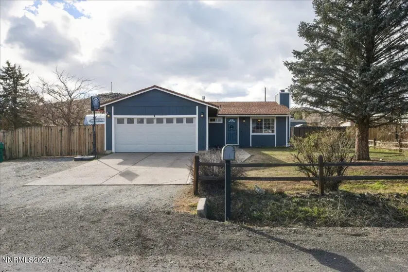 5490 Dolores, Sparks, Nevada 89436, 3 Bedrooms Bedrooms, ,2 BathroomsBathrooms,Residential,Residential,Dolores,260000246