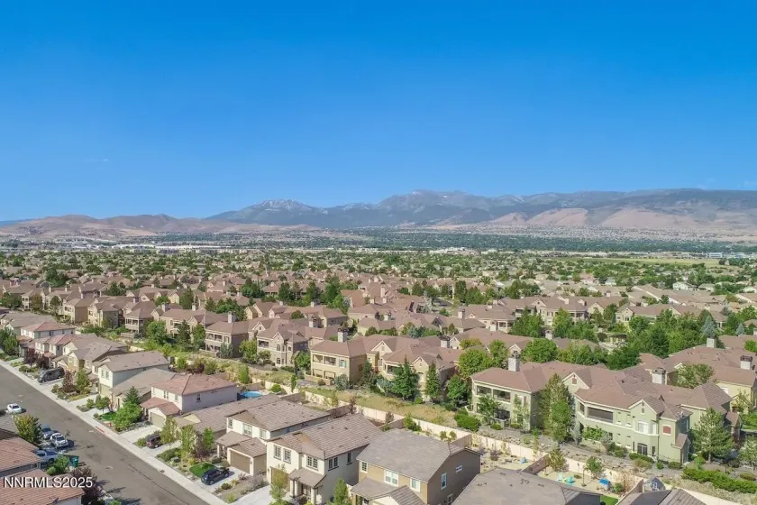 9721 Belville, Reno, Nevada 89521, 4 Bedrooms Bedrooms, ,3 BathroomsBathrooms,Residential,Residential,Belville,260000248