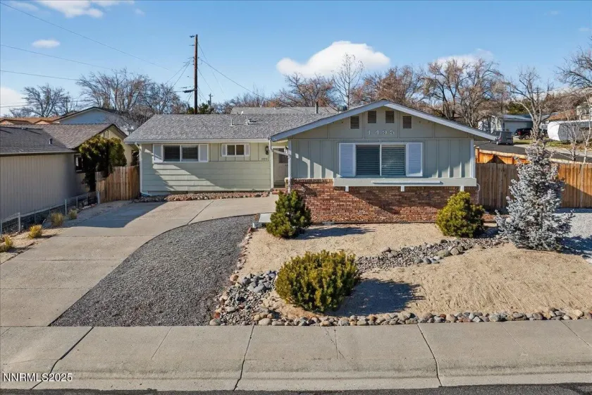 1495 Doric, Reno, Nevada 89503, 3 Bedrooms Bedrooms, ,2 BathroomsBathrooms,Residential,Residential,Doric,260000255