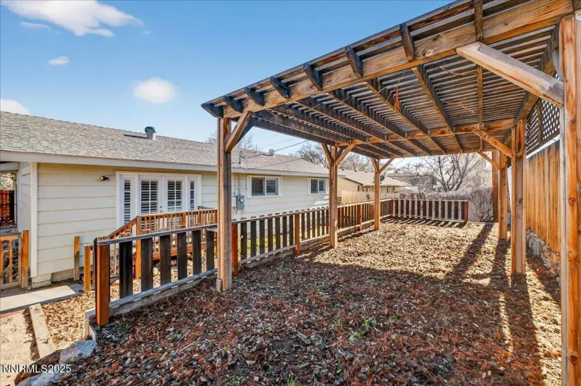 1495 Doric, Reno, Nevada 89503, 3 Bedrooms Bedrooms, ,2 BathroomsBathrooms,Residential,Residential,Doric,260000255