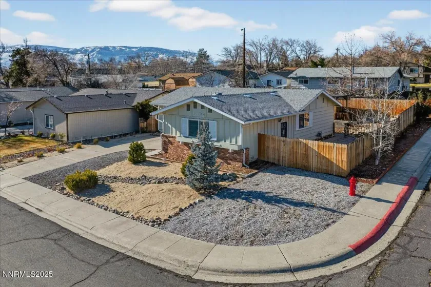 1495 Doric, Reno, Nevada 89503, 3 Bedrooms Bedrooms, ,2 BathroomsBathrooms,Residential,Residential,Doric,260000255