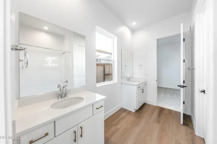 11564 Vinegar Peak, Sparks, Nevada 89441, 4 Bedrooms Bedrooms, ,4 BathroomsBathrooms,Residential,Residential,Vinegar Peak,260000258