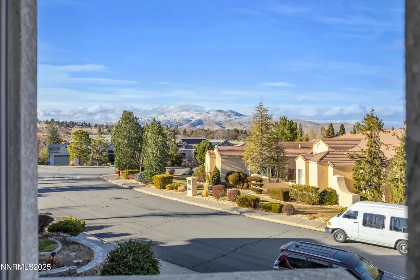 4454 Dant, Reno, Nevada 89509, 5 Bedrooms Bedrooms, ,4 BathroomsBathrooms,Residential,Residential,Dant,260000261