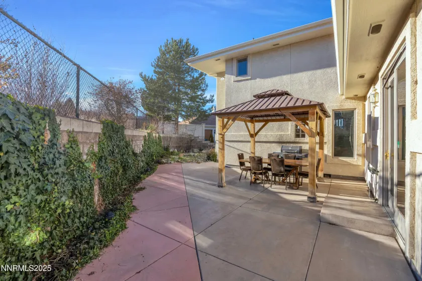 4454 Dant, Reno, Nevada 89509, 5 Bedrooms Bedrooms, ,4 BathroomsBathrooms,Residential,Residential,Dant,260000261