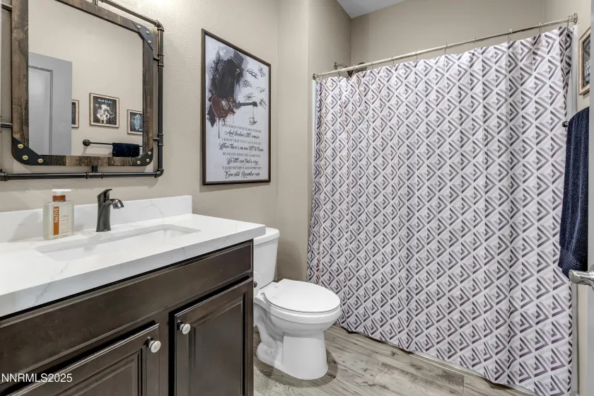 8377 Fenhollow, Verdi, Nevada 89439, 4 Bedrooms Bedrooms, ,3 BathroomsBathrooms,Residential,Residential,Fenhollow,260000230