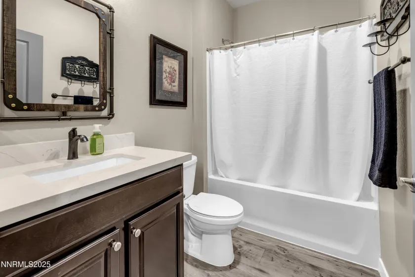 8377 Fenhollow, Verdi, Nevada 89439, 4 Bedrooms Bedrooms, ,3 BathroomsBathrooms,Residential,Residential,Fenhollow,260000230