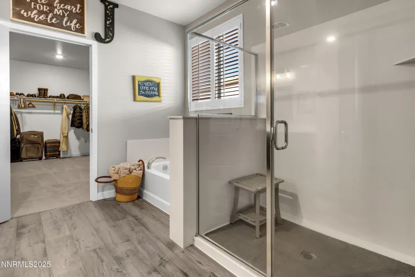 8377 Fenhollow, Verdi, Nevada 89439, 4 Bedrooms Bedrooms, ,3 BathroomsBathrooms,Residential,Residential,Fenhollow,260000230