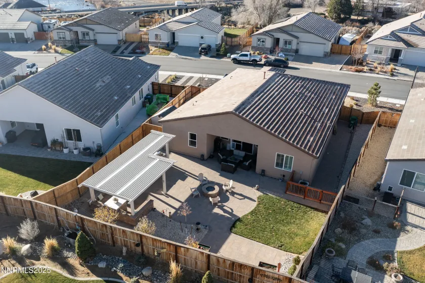 8377 Fenhollow, Verdi, Nevada 89439, 4 Bedrooms Bedrooms, ,3 BathroomsBathrooms,Residential,Residential,Fenhollow,260000230