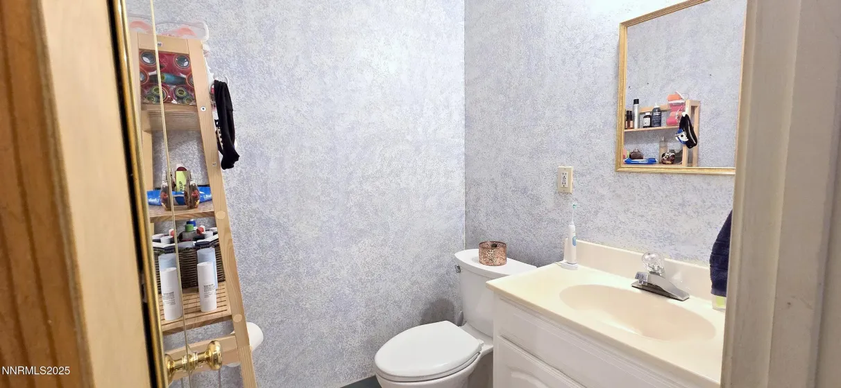 1305 Sbragia, Sparks, Nevada 89431, 3 Bedrooms Bedrooms, ,2 BathroomsBathrooms,Residential,Residential,Sbragia,260000254