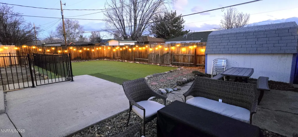 1305 Sbragia, Sparks, Nevada 89431, 3 Bedrooms Bedrooms, ,2 BathroomsBathrooms,Residential,Residential,Sbragia,260000254