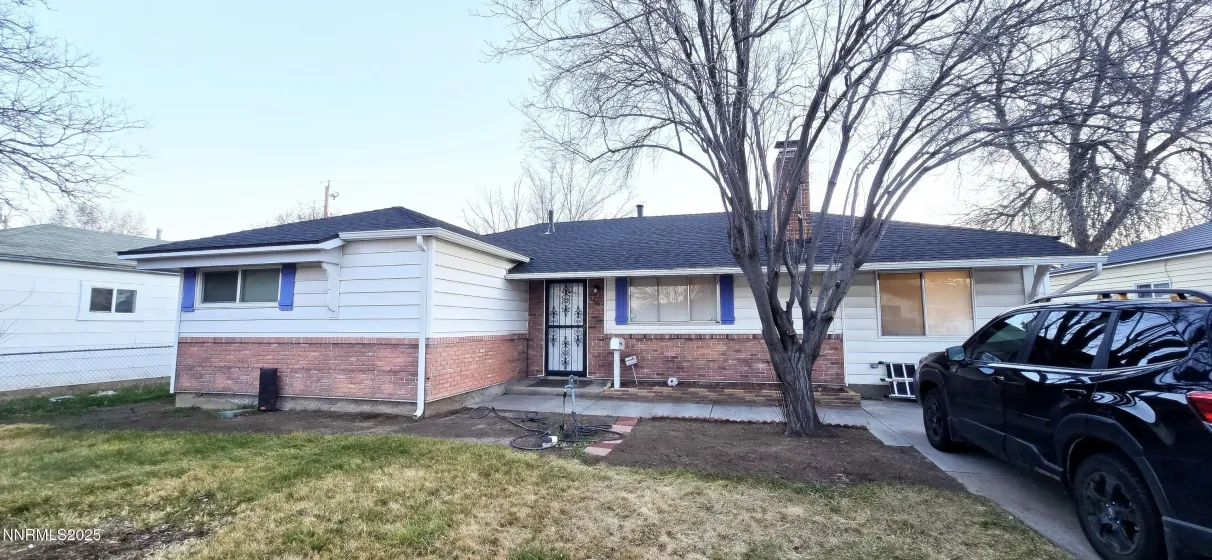 1305 Sbragia, Sparks, Nevada 89431, 3 Bedrooms Bedrooms, ,2 BathroomsBathrooms,Residential,Residential,Sbragia,260000254