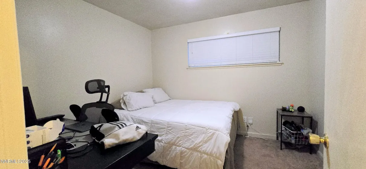 1305 Sbragia, Sparks, Nevada 89431, 3 Bedrooms Bedrooms, ,2 BathroomsBathrooms,Residential,Residential,Sbragia,260000254