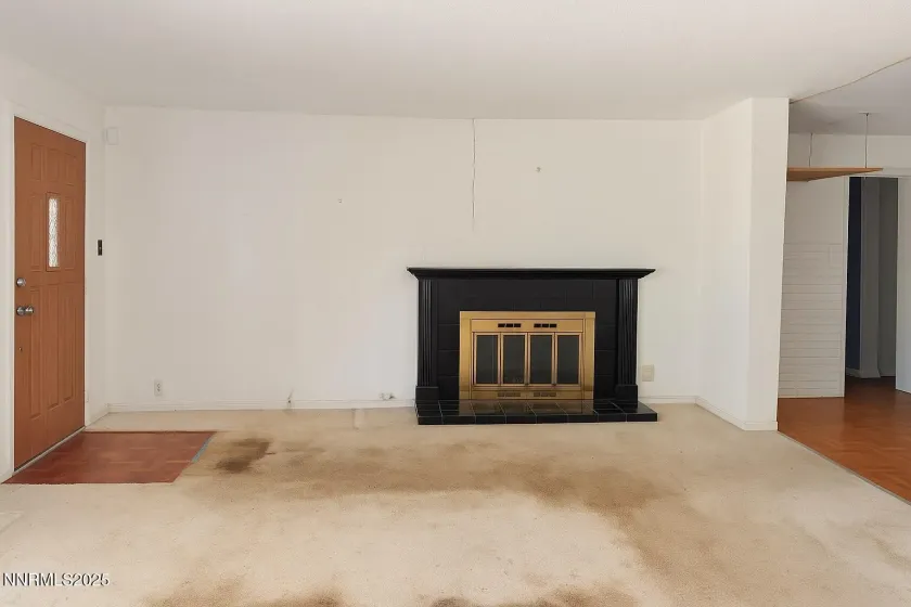 302 Griffin, Stateline, Nevada 89449, 4 Bedrooms Bedrooms, ,2 BathroomsBathrooms,Residential,Residential,Griffin,250056300